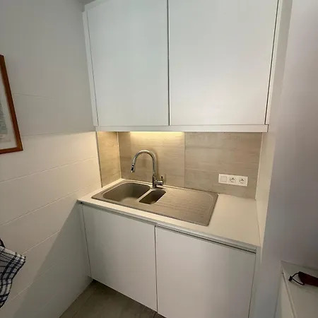 Nereid Thaleia Apartment *