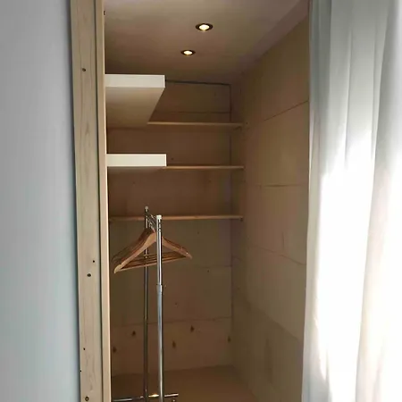 Nereid Thaleia Apartment Ostende